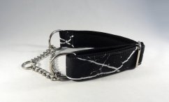Black marble softshellový polostahovací s řetízkem